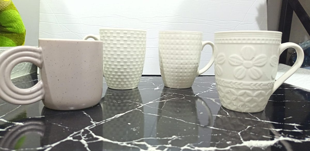 TAZAS DE LOZA