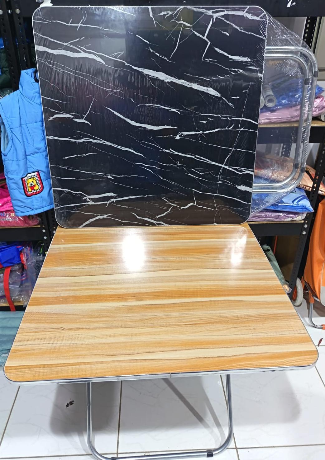 MESA PLEGABLE DE 80X80X70