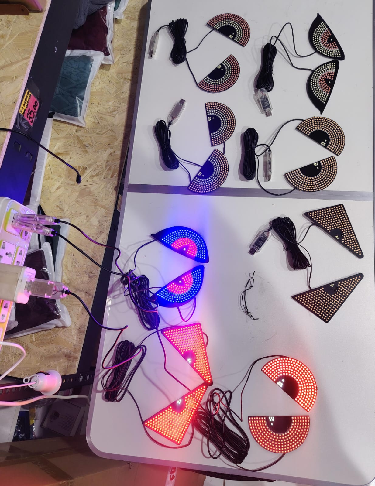 OJOS LED ENTRADA USB LED