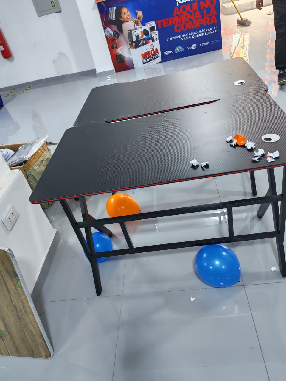MESA PARA COMPUTADORA A-7471A