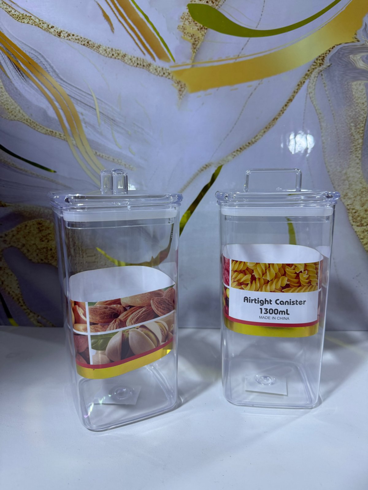 FRAZCO ACRÍLICO CON TAPA DE 1300 ML
