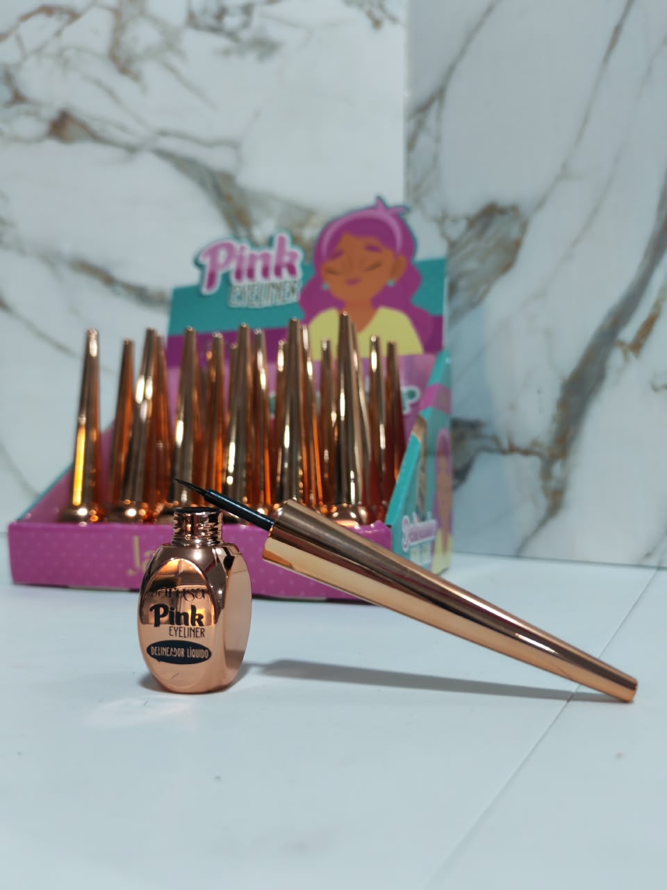 Delineador Pink EYELINER punta pincel - JARUSA