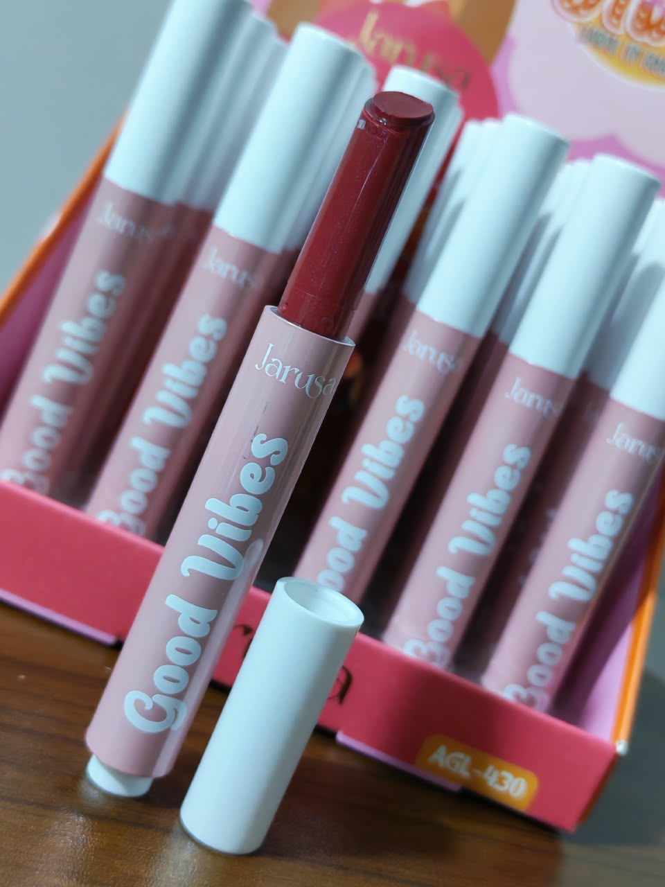 Labial Good Vibes (Efecto húmedo) JARUSA