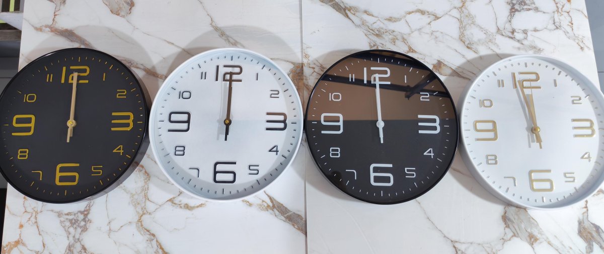 RELOJ DE PARED CIRCULAR CLÁSICO