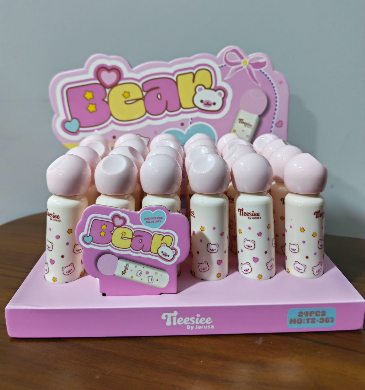BEAR LIP GLOSS TIEESIEE